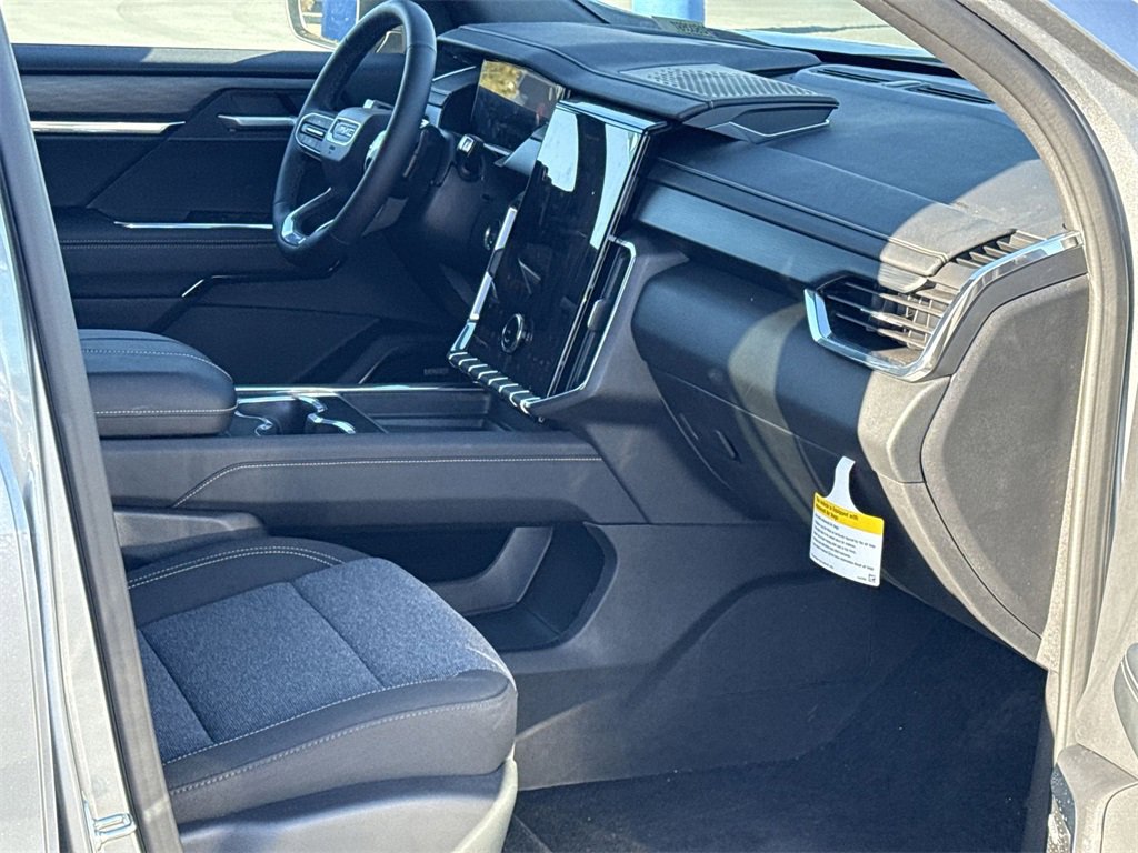 New 2025 GMC Acadia Elevation image 36