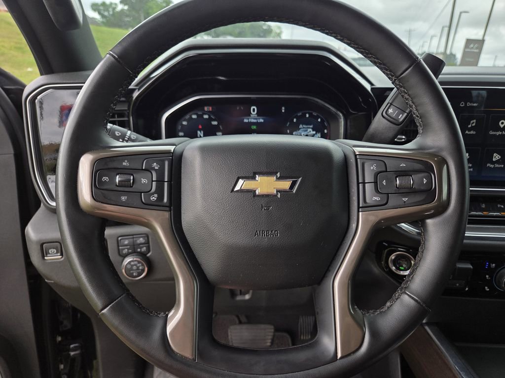 Used 2024 Chevrolet Silverado 2500 High Country w/ High Country Premium Package image 22