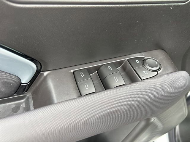 New 2026 Chevrolet Colorado Z71 w/ LPO, Hood Decal Package image 13