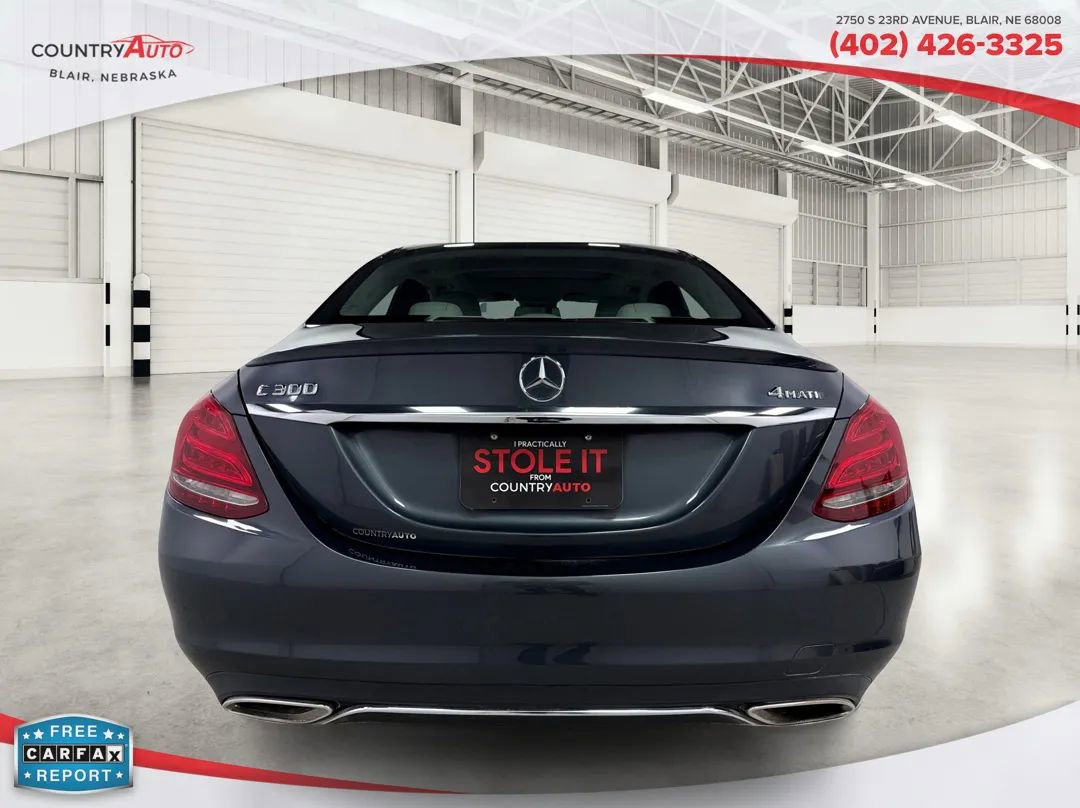 Used 2016 Mercedes-Benz C 300 4MATIC Sedan image 3