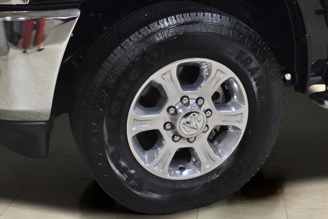 Certified 2026 RAM 2500 Big Horn AWD/4WD image 32