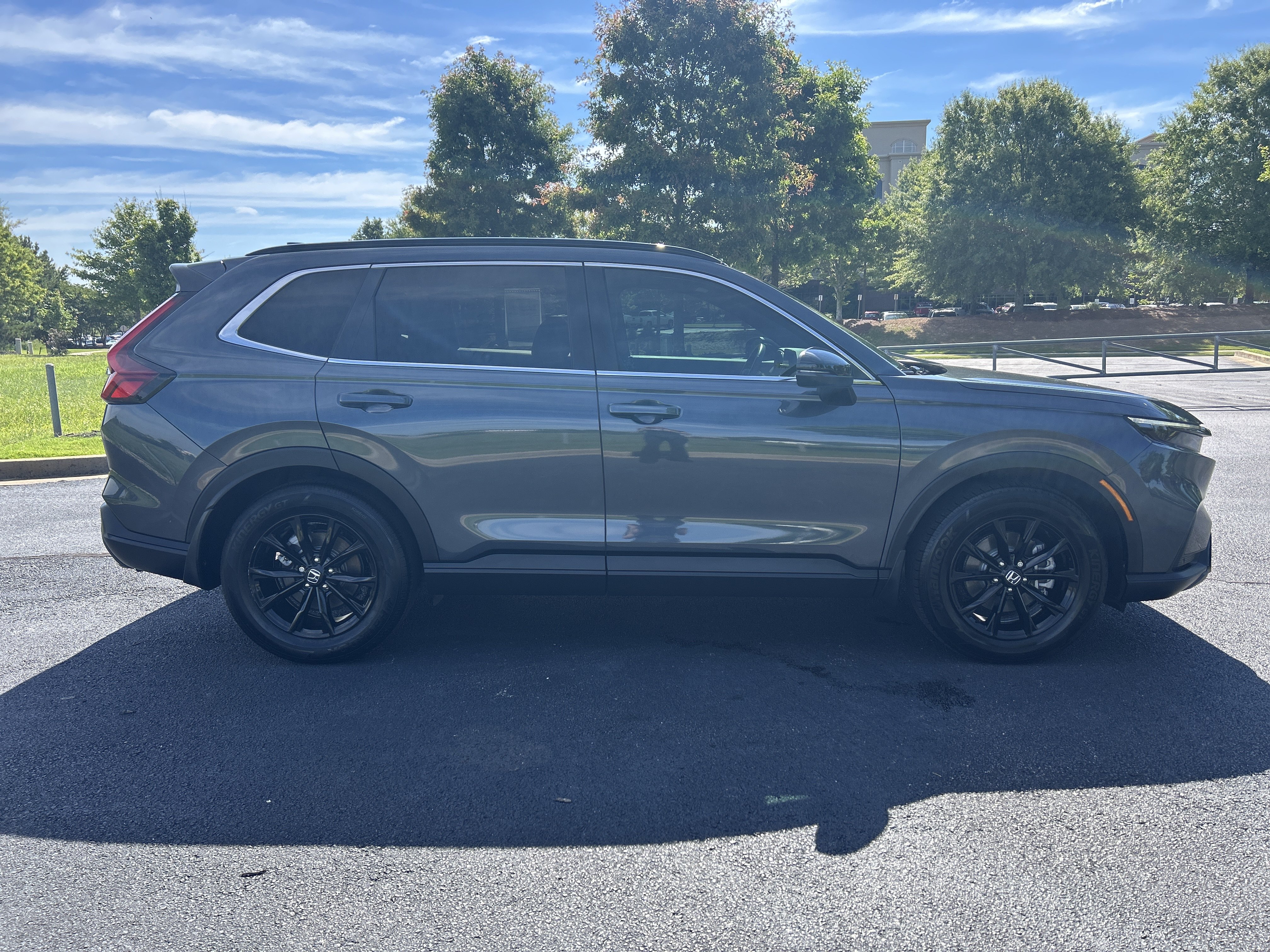 Used 2024 Honda CR-V Sport-L image 10