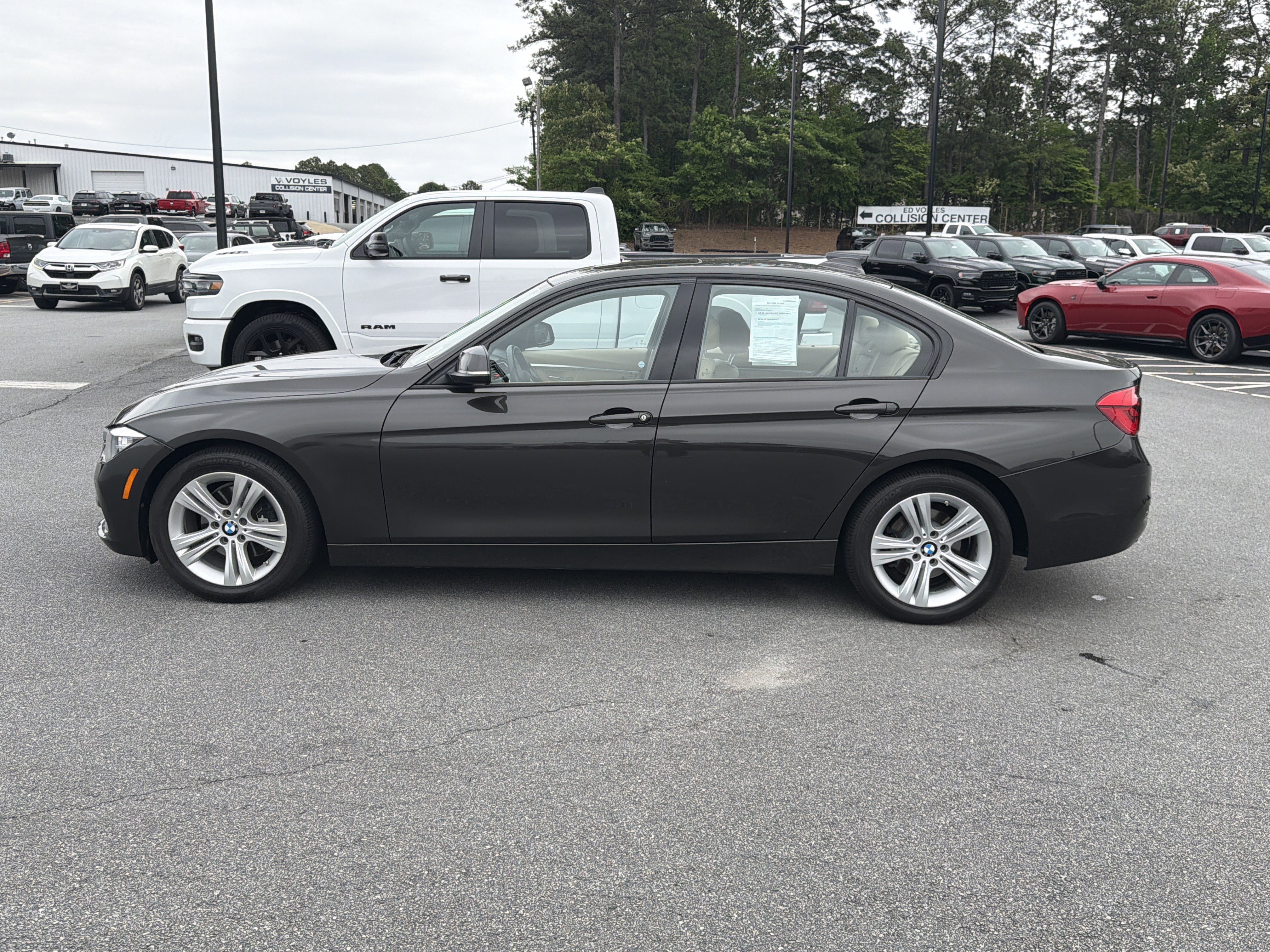 Used 2016 BMW 328i Sedan RWD image 4