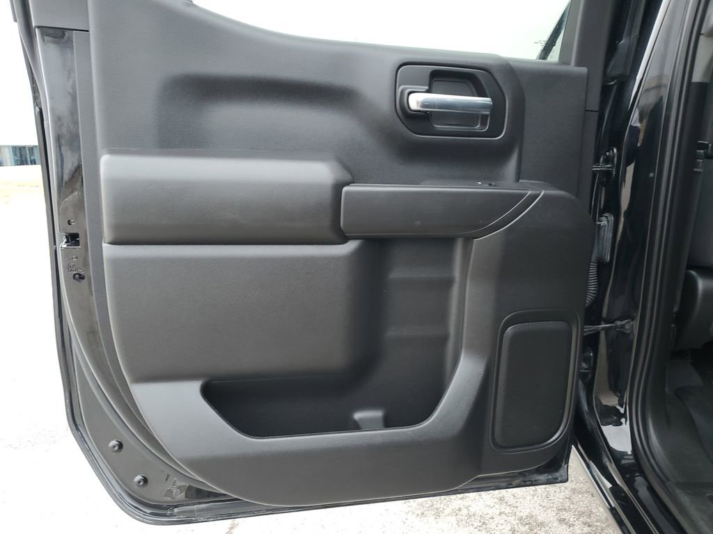 Used 2023 Chevrolet Silverado 1500 Custom Trail Boss image 17