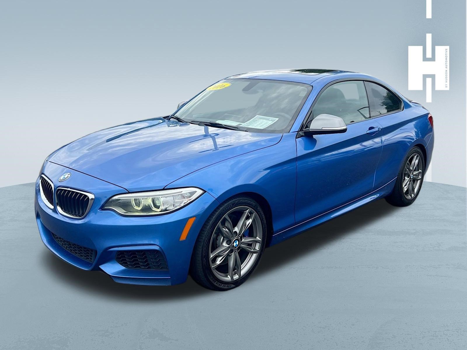 Used 2016 BMW M235i Coupe RWD image 3