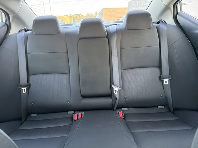 Used 2025 Nissan Altima 2.5 SV FWD image 28