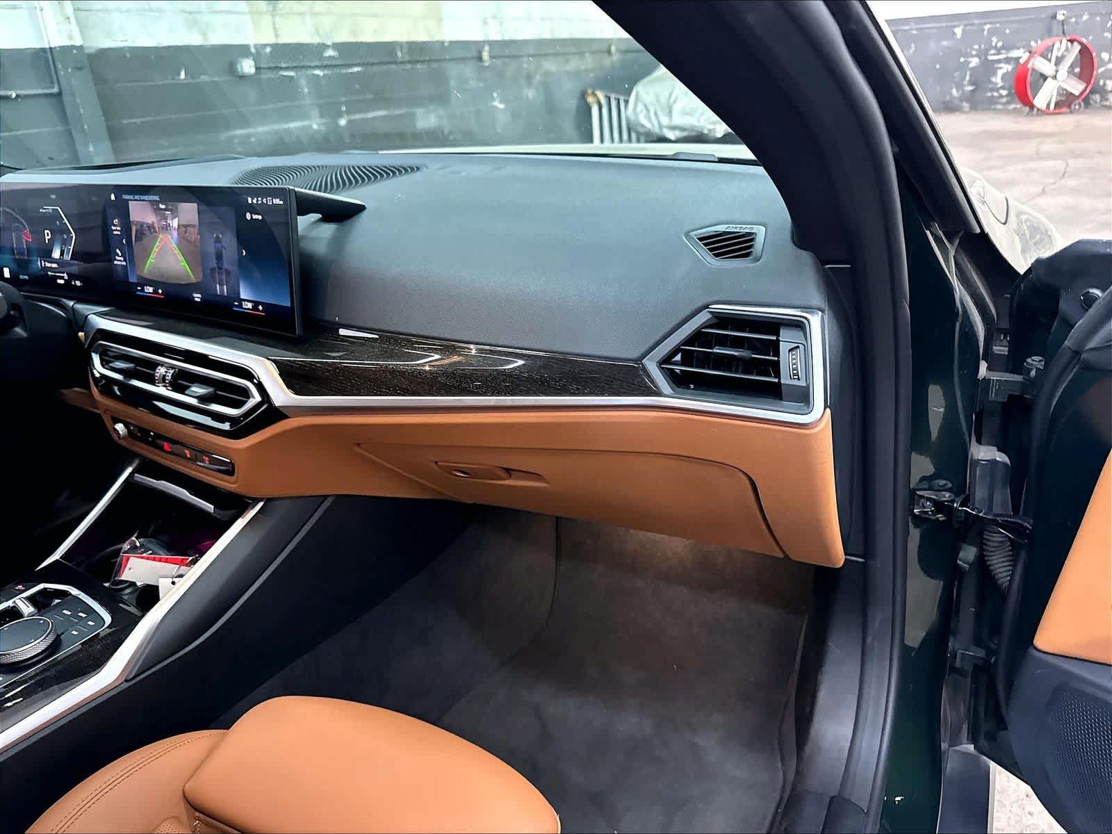 Used 2023 BMW i4 eDrive35 w/ Dynamic Handling Package RWD image 18