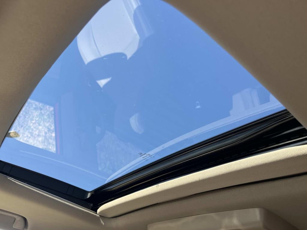 Used 2023 Honda Odyssey Touring image 30