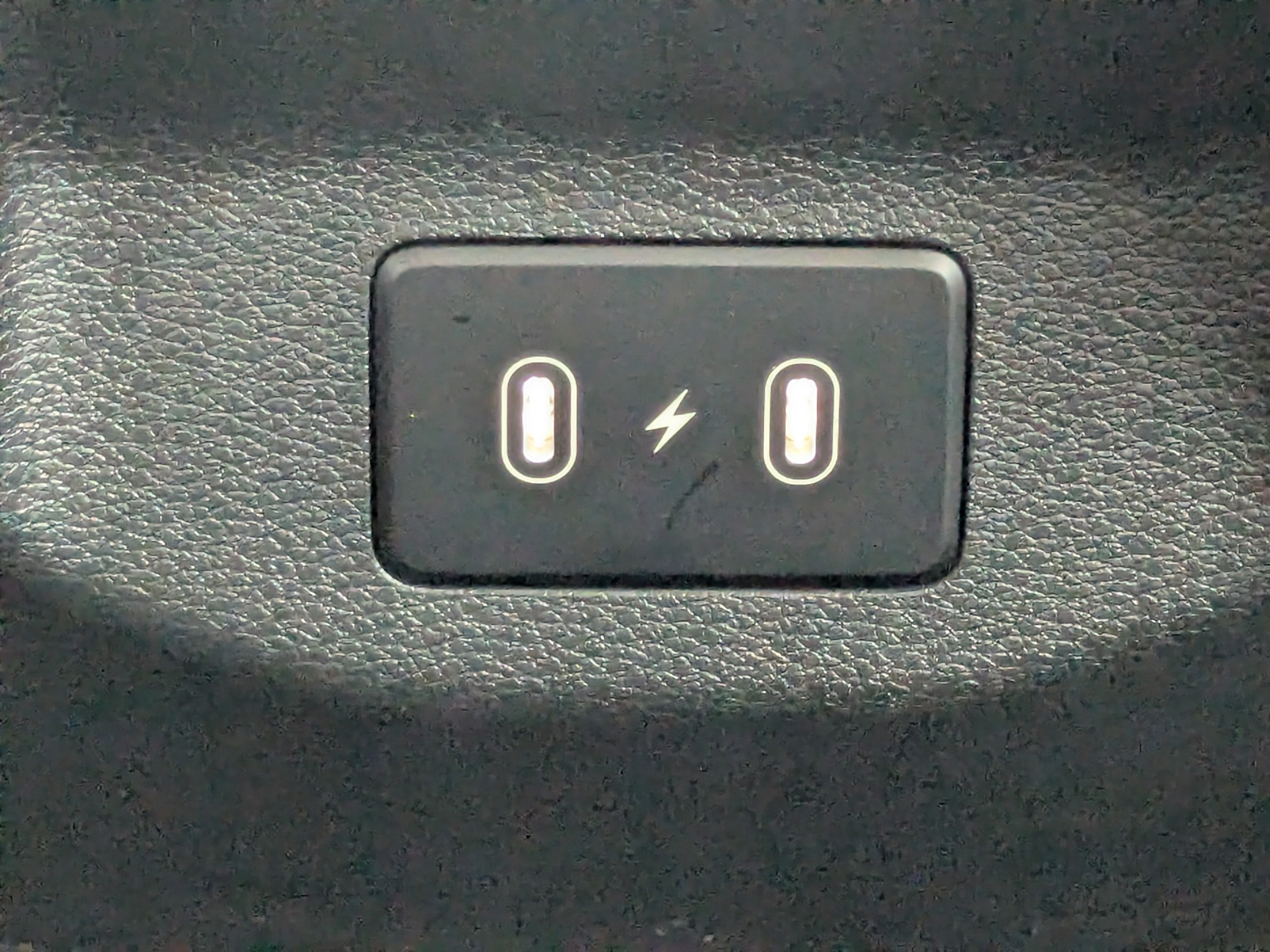 New 2026 Kia Sportage LX FWD image 17