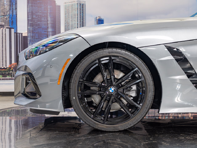 New 2026 BMW Z4 sDrive30i w/ Premium Package RWD image 9