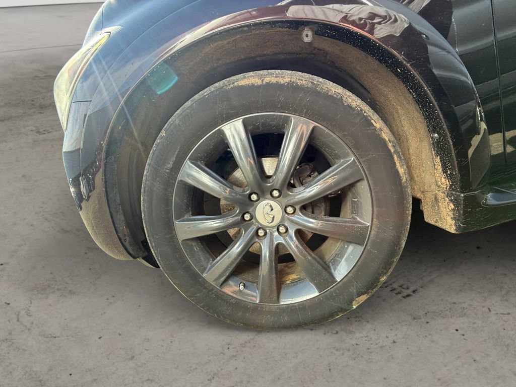 Used 2011 INFINITI QX56 4WD image 11