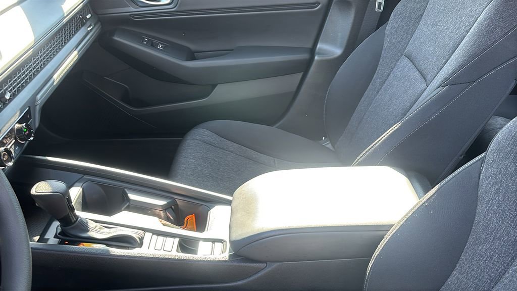 Used 2025 Honda Accord SE image 24