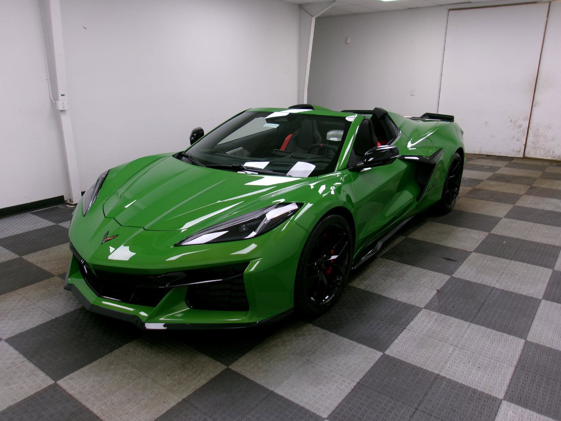 New 2026 Chevrolet Corvette Z06 w/ Battery Protection Package