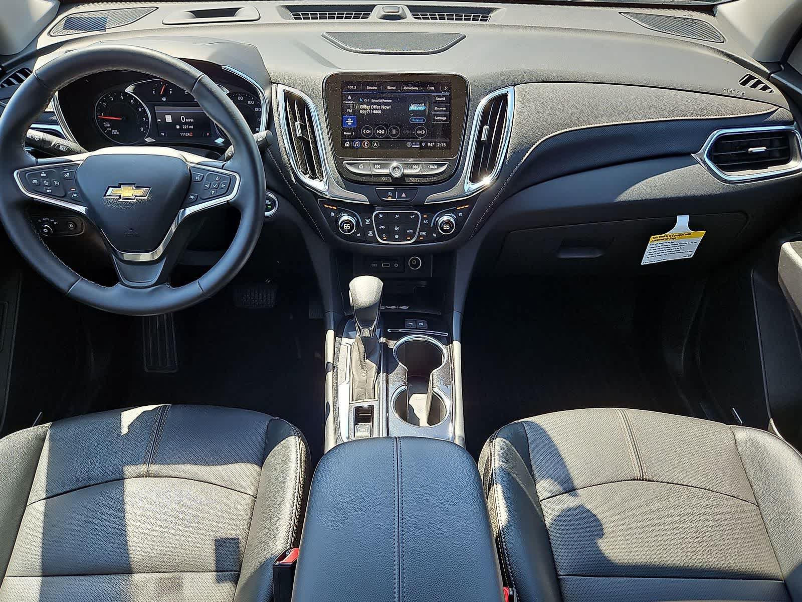 Used 2024 Chevrolet Equinox Premier FWD image 26