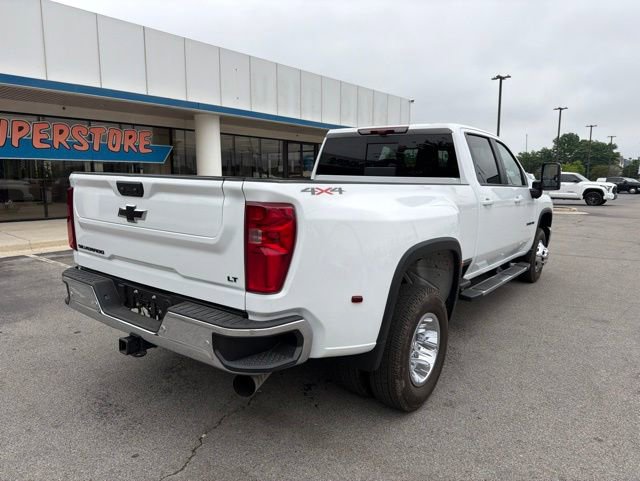 Used 2026 Chevrolet Silverado 3500 LT w/ All Star Edition AWD/4WD image 3
