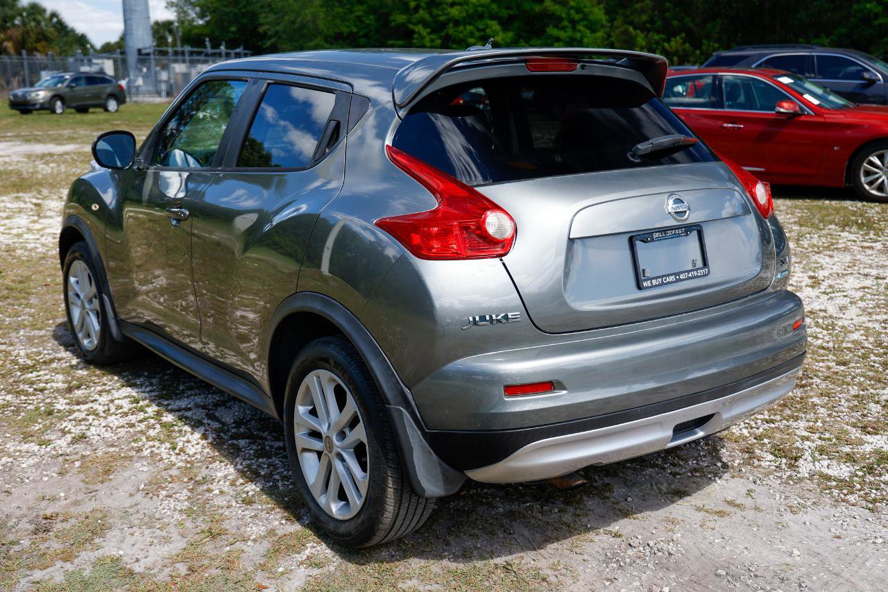 Used 2013 Nissan Juke SV FWD image 5