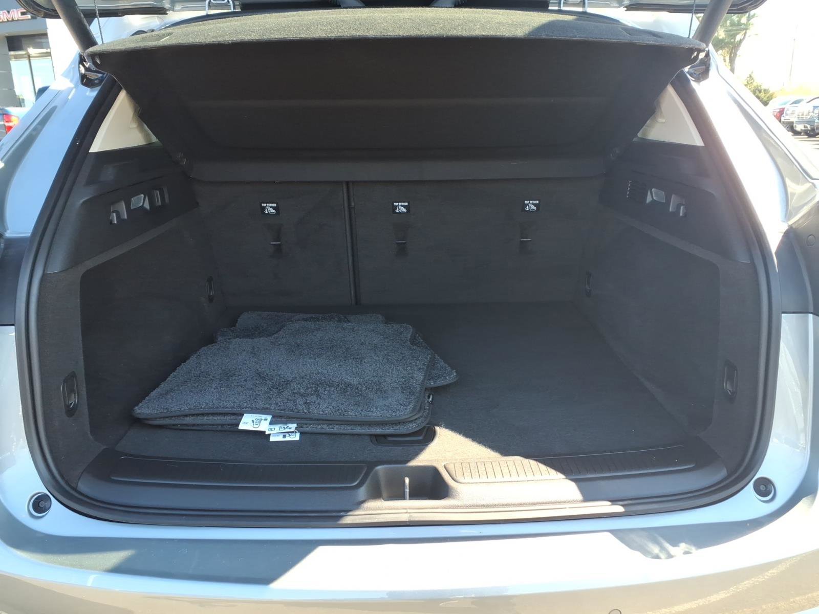 Certified 2023 Buick Envision Avenir image 18