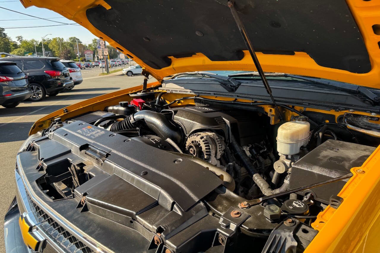 Used 2013 Chevrolet Suburban 2500 w/ Snow Plow Prep Package image 29