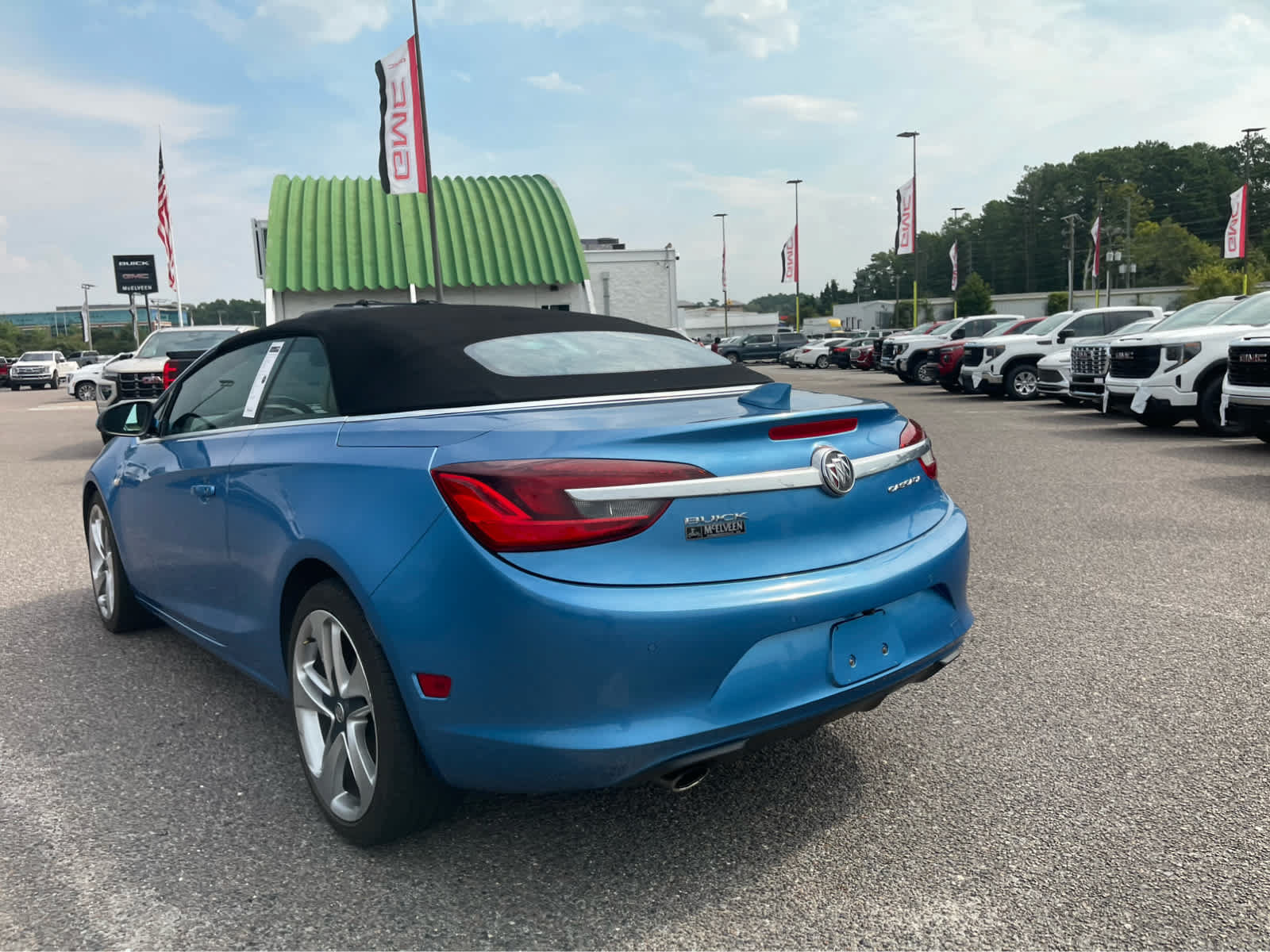 Used 2017 Buick Cascada Sport Touring FWD image 7