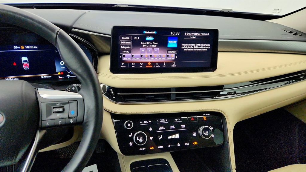 Used 2024 INFINITI QX60 Luxe FWD image 18