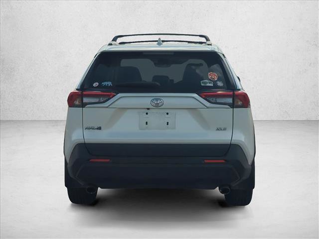 Used 2023 Toyota RAV4 XLE Premium image 6
