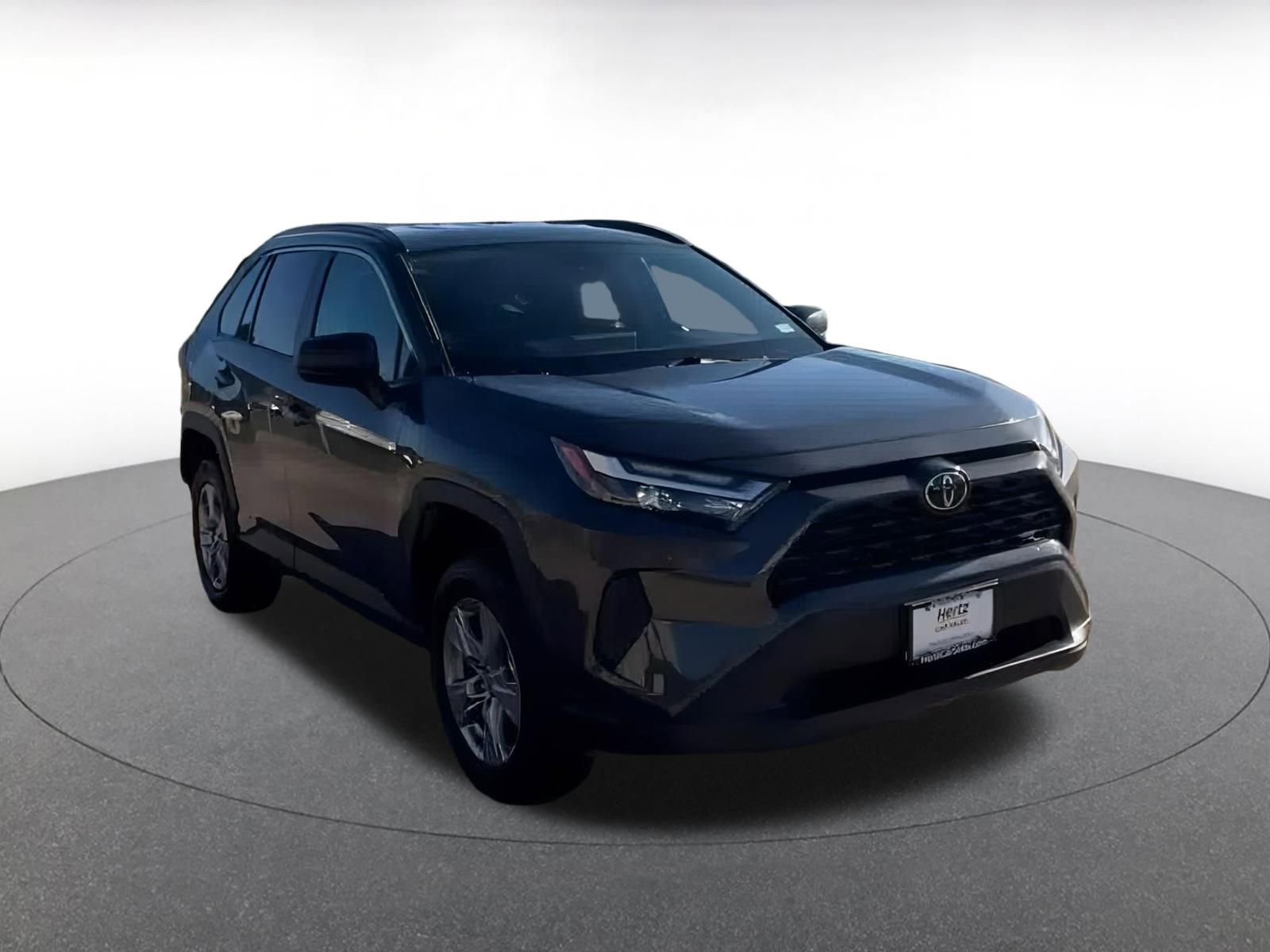 Used 2025 Toyota RAV4 LE image 3