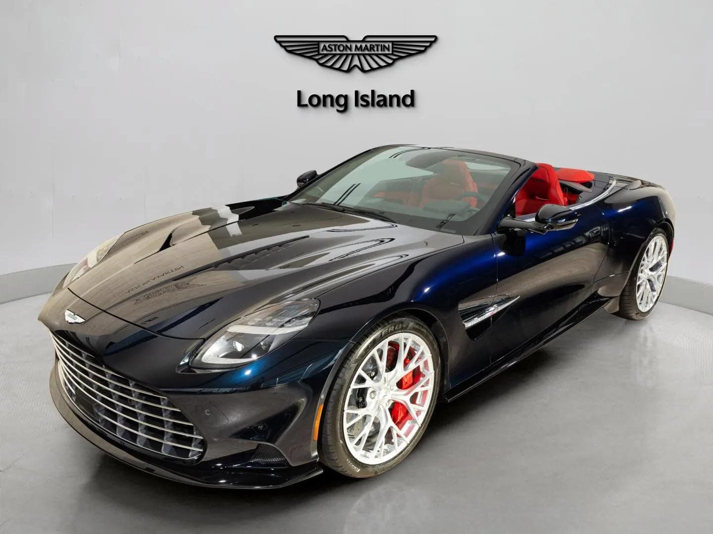 New 2026 Aston Martin Vanquish Convertible RWD image 48