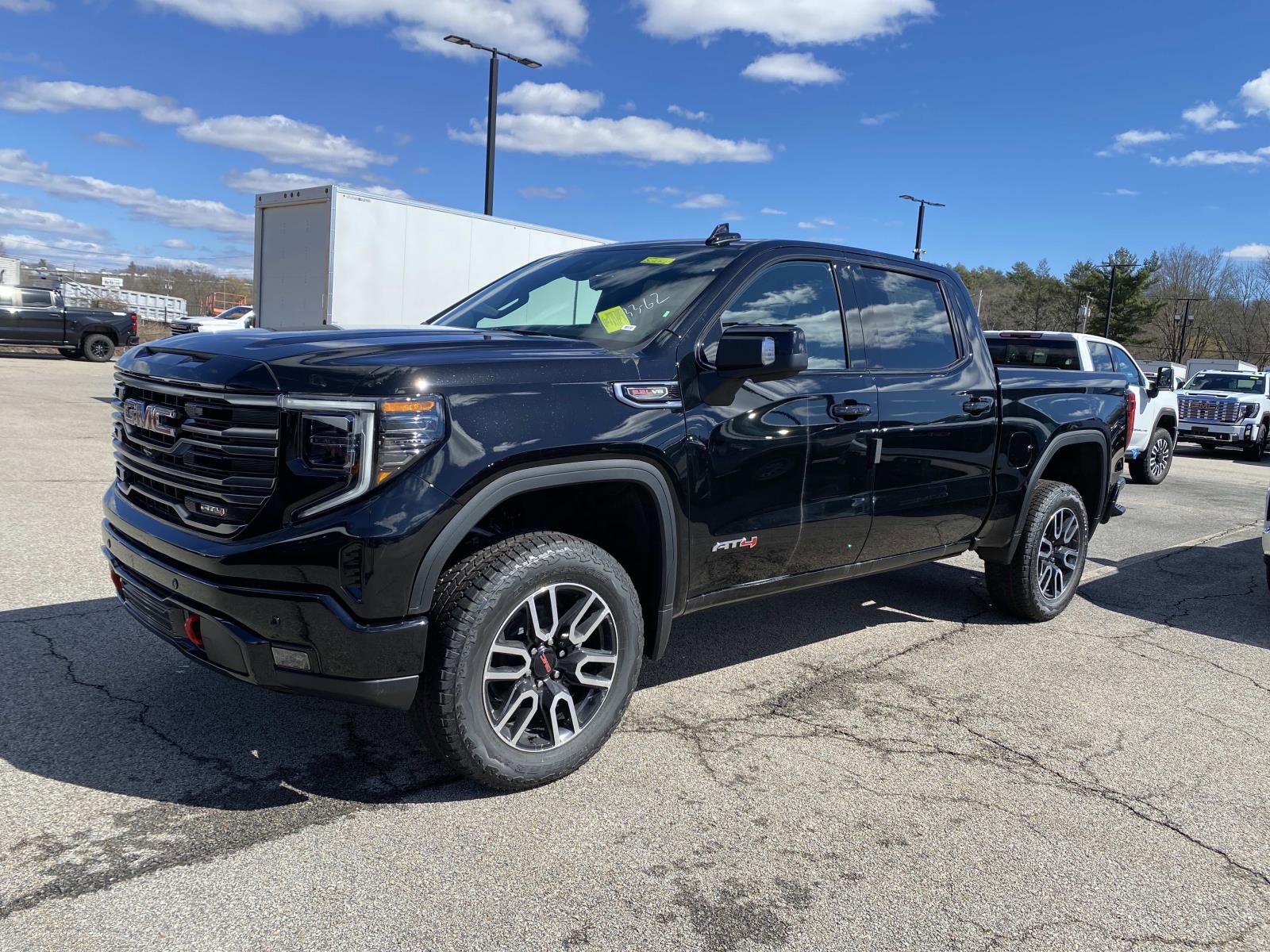 New 2026 GMC Sierra 1500 AT4 w/ Technology Package AWD/4WD image 1