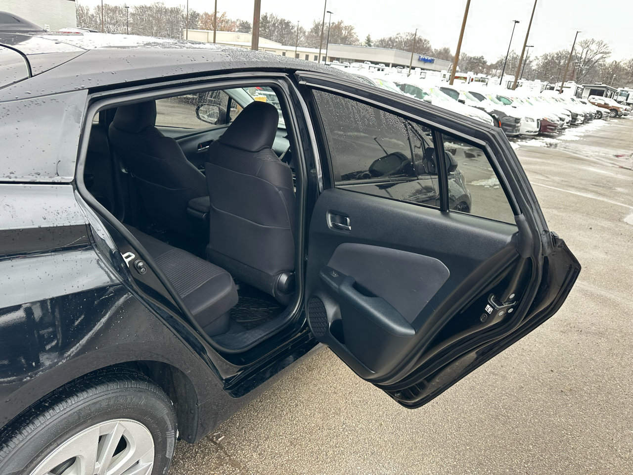 Used 2017 Toyota Prius Three Touring image 11