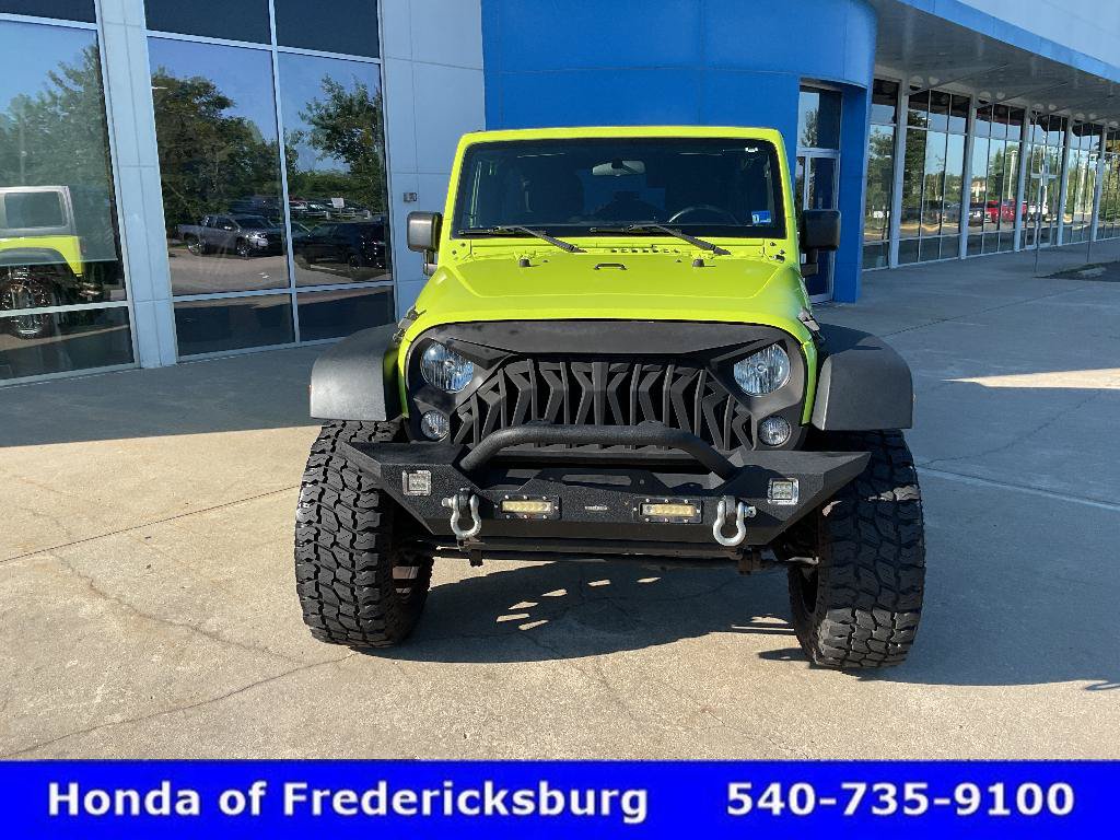 Used 2016 Jeep Wrangler Unlimited Sport w/ Connectivity Group AWD/4WD image 9