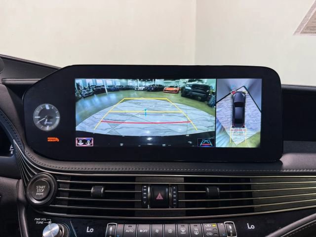 Used 2021 Lexus LS 500 w/ Interior Upgrade Package RWD image 24