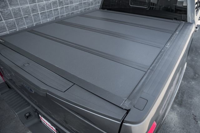Used 2021 Ford F250 Lariat w/ Tremor Off-Road Package AWD/4WD image 12