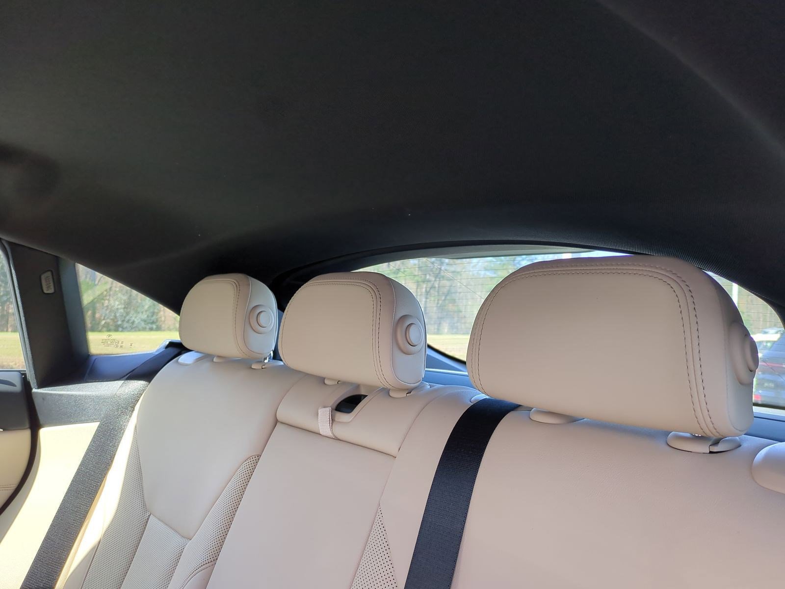 Used 2023 BMW i4 eDrive35 w/ Premium Package image 29