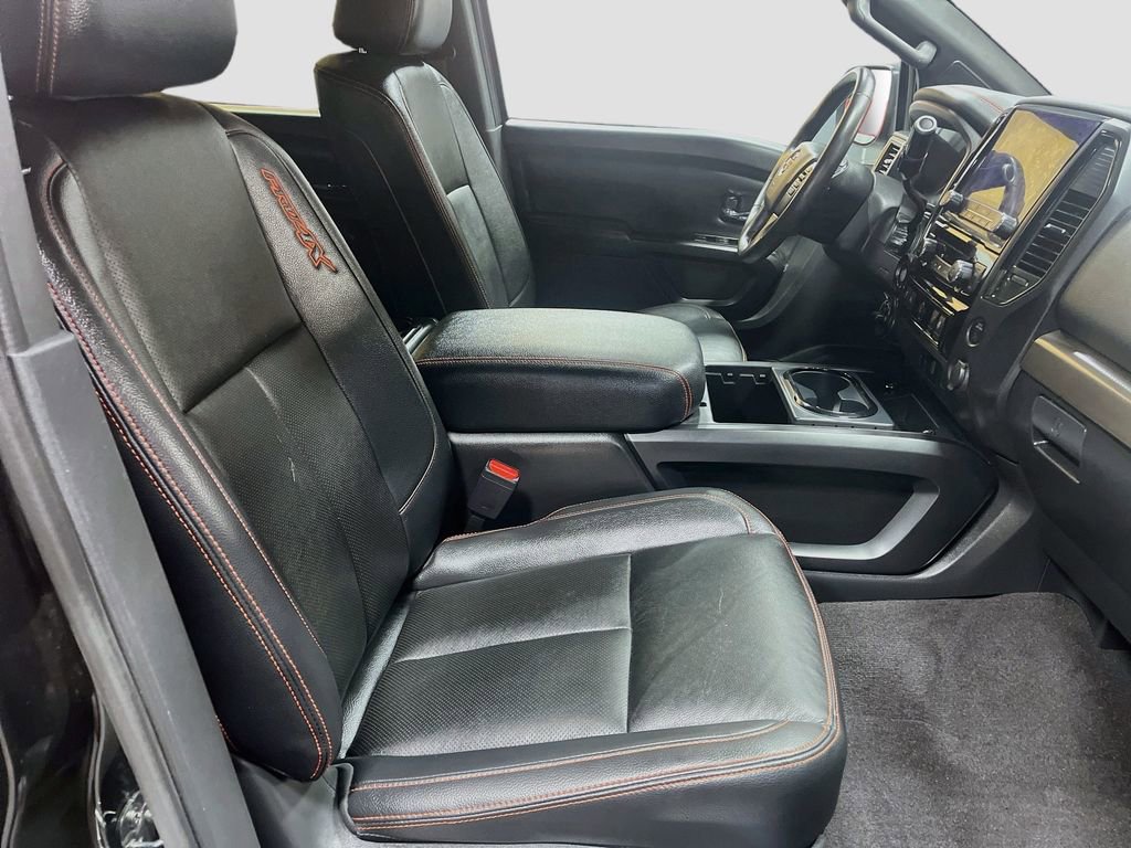 Used 2024 Nissan Titan PRO-4X w/ Pro-4x Convenience Package AWD/4WD image 30