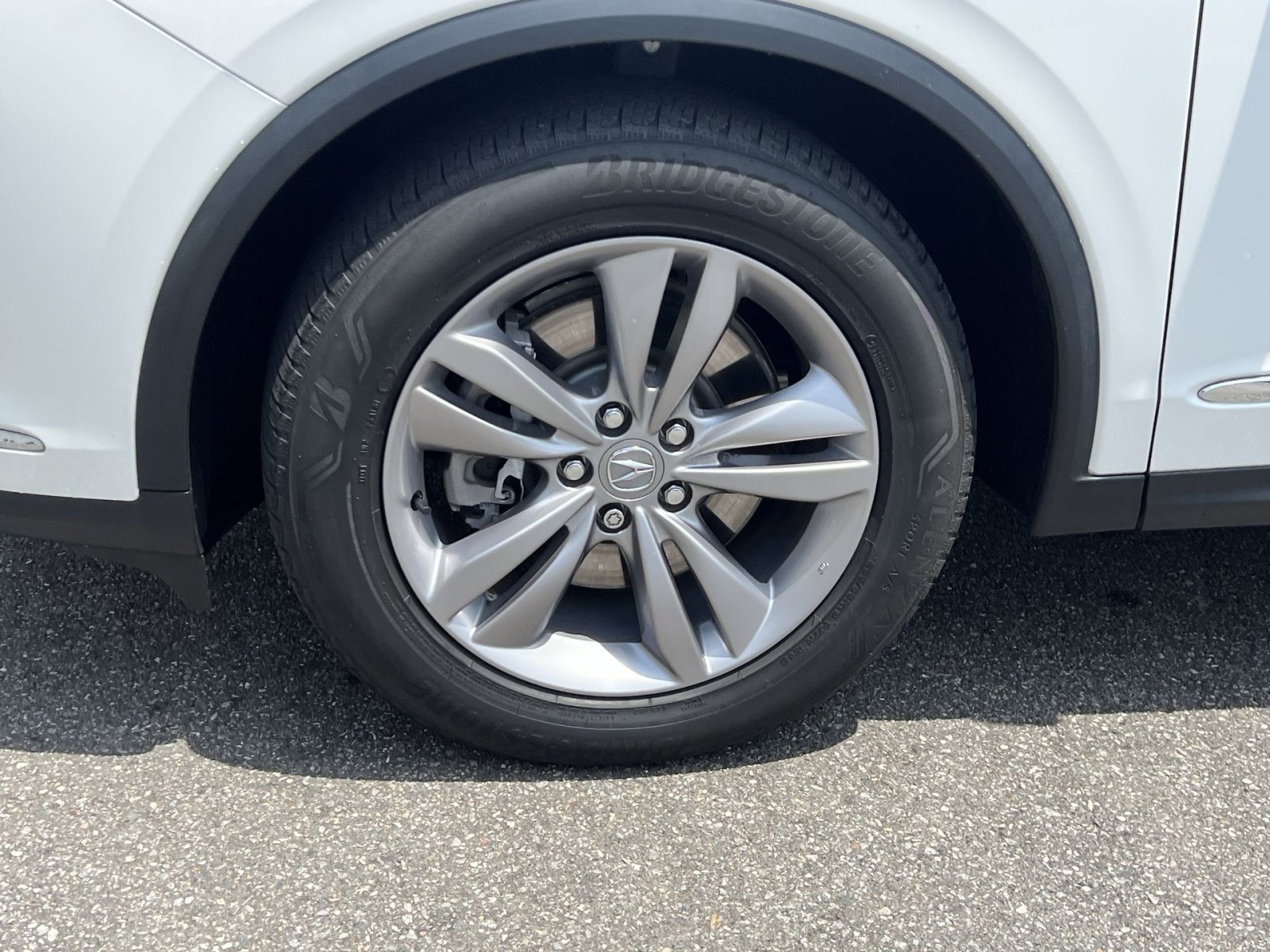 Certified 2023 Acura MDX SH-AWD image 9