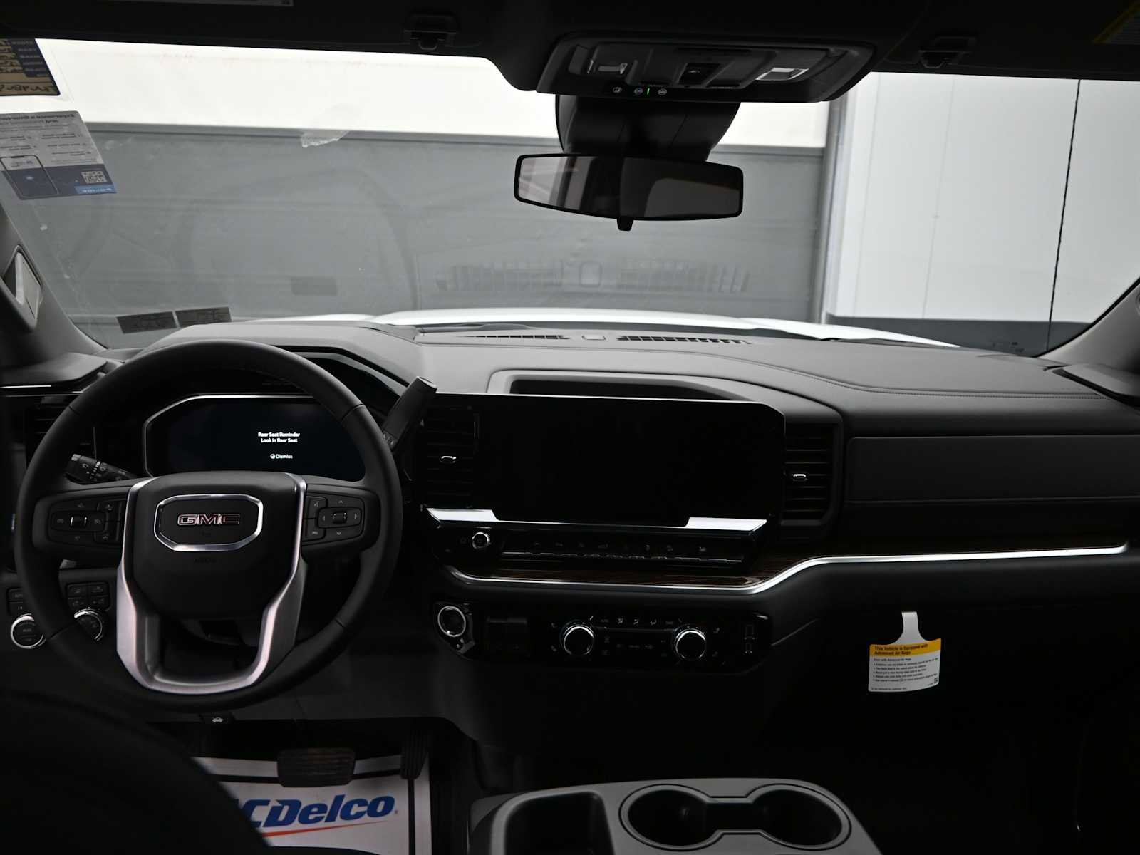 New 2026 GMC Sierra 1500 SLE image 22