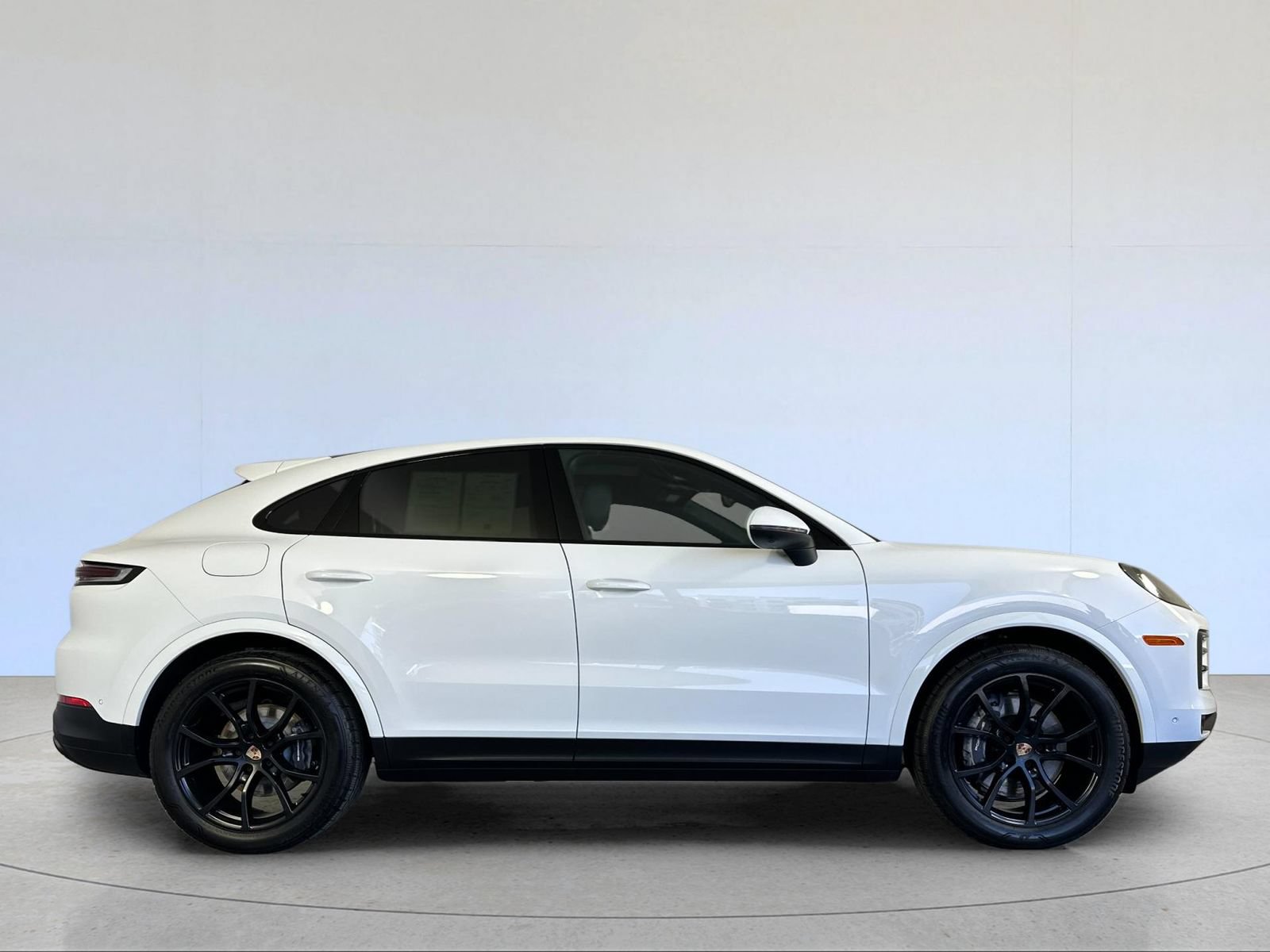 Certified 2026 Porsche Cayenne Coupe AWD/4WD image 9