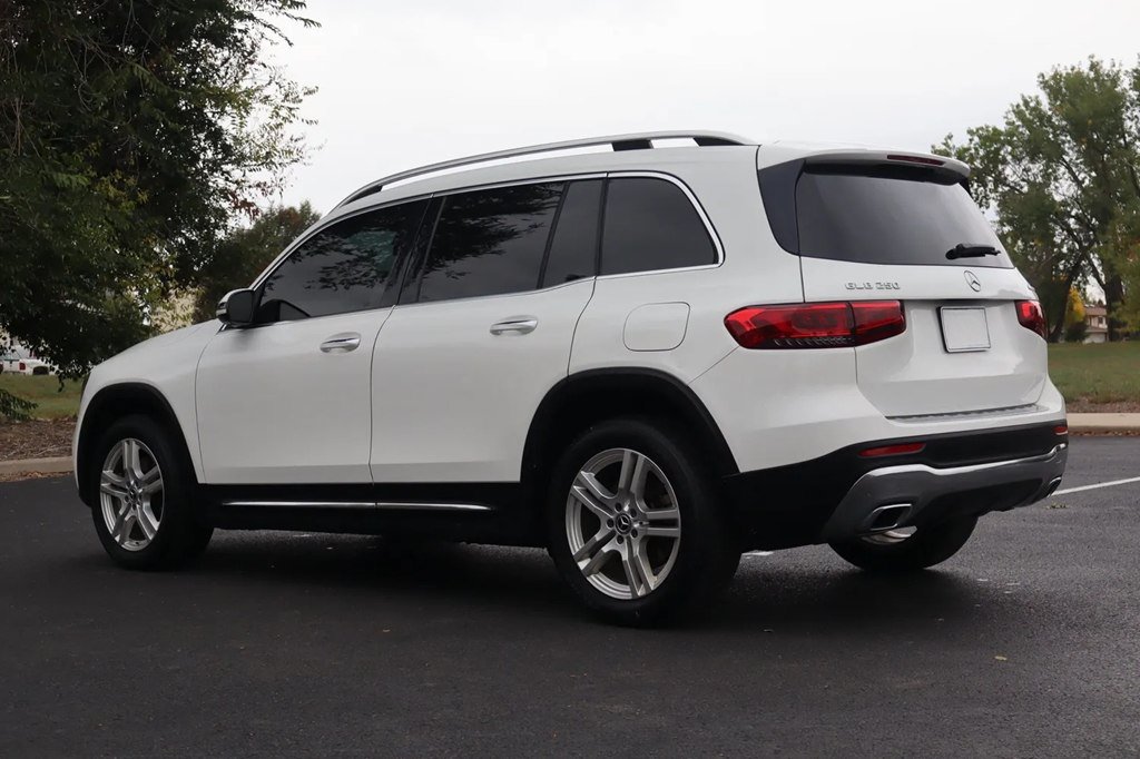 Used 2020 Mercedes-Benz GLB 250 4MATIC image 4