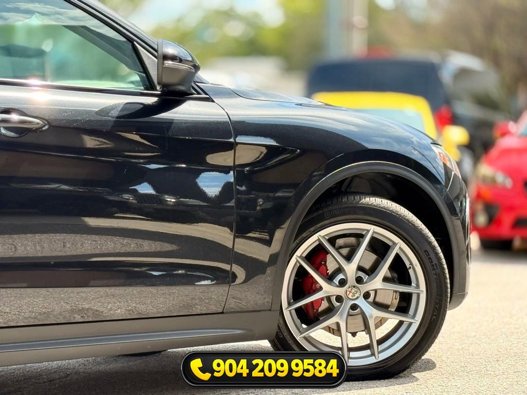 Used 2018 Alfa Romeo Stelvio Sport w/ Quick Order Package 22J Sport image 8