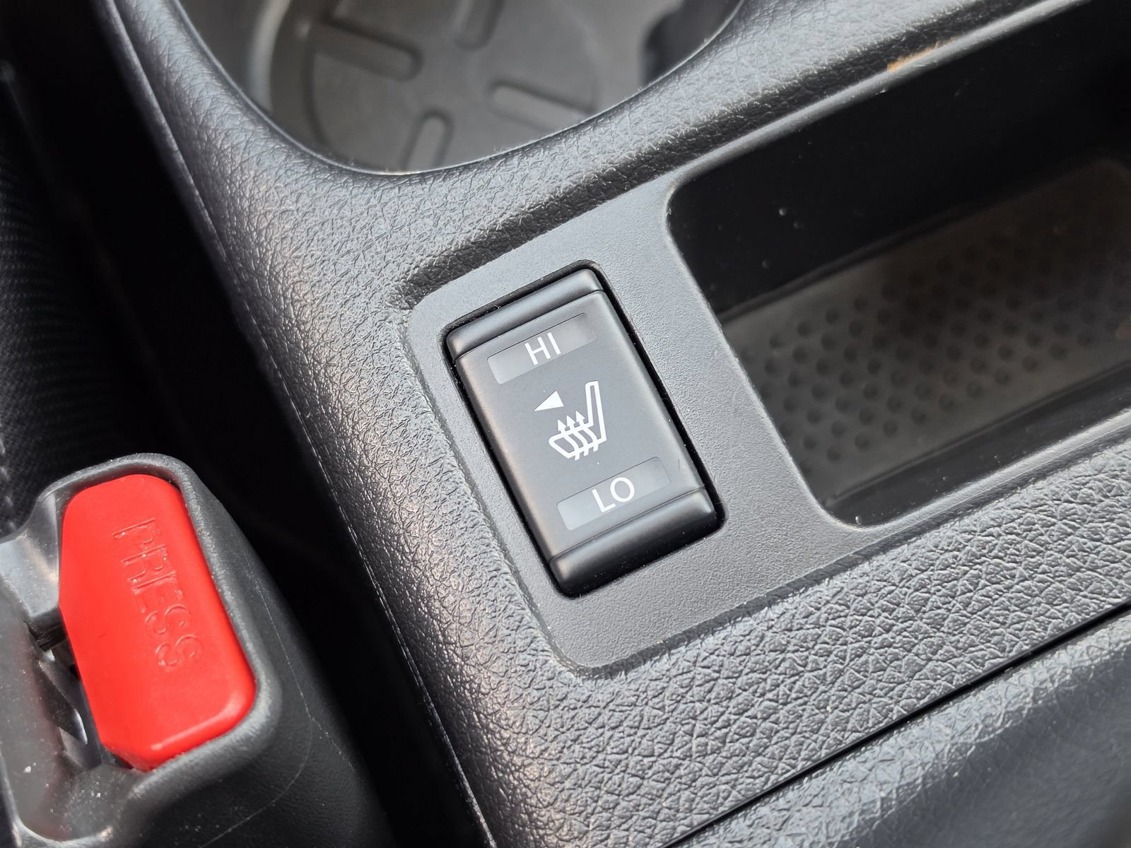 Used 2022 Nissan Rogue Sport SV w/ Technology Package FWD image 26