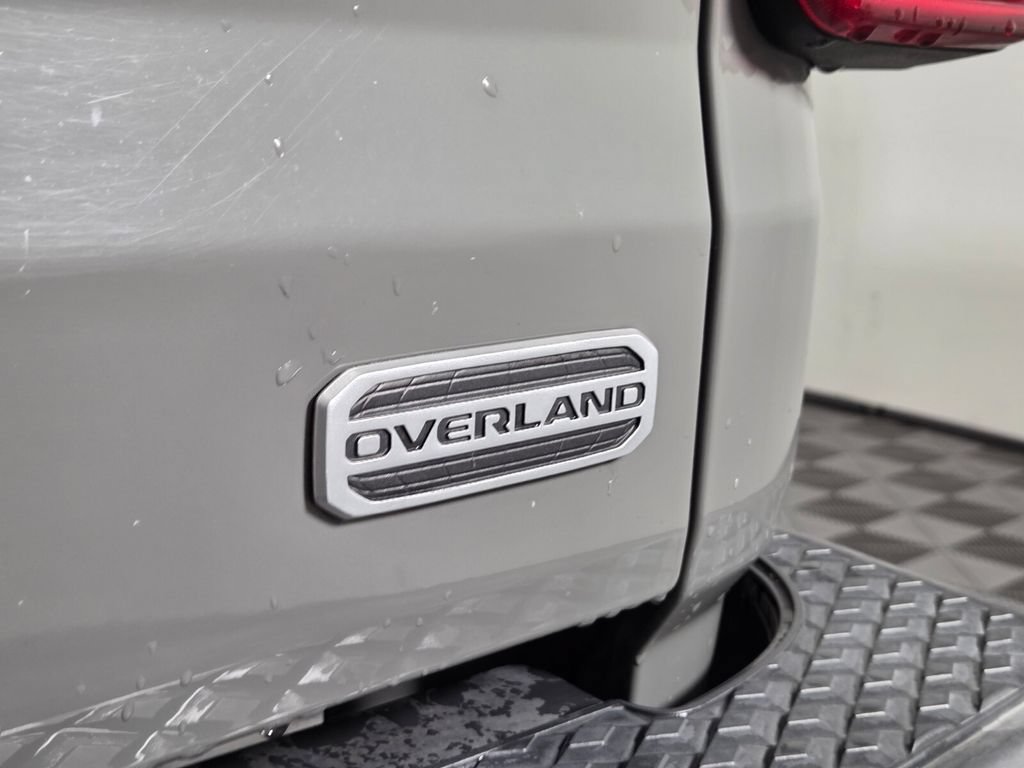 Used 2021 Jeep Gladiator Overland AWD/4WD image 26