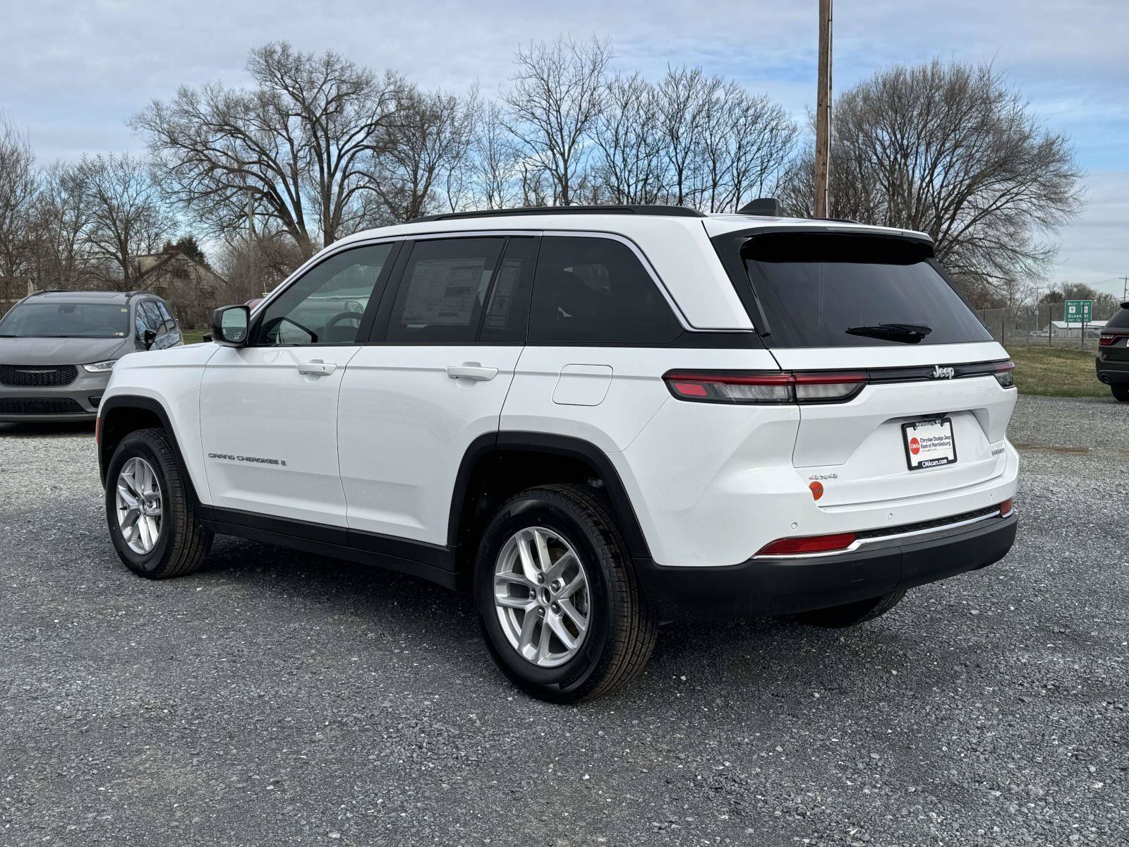 New 2026 Jeep Grand Cherokee Laredo X AWD/4WD image 21