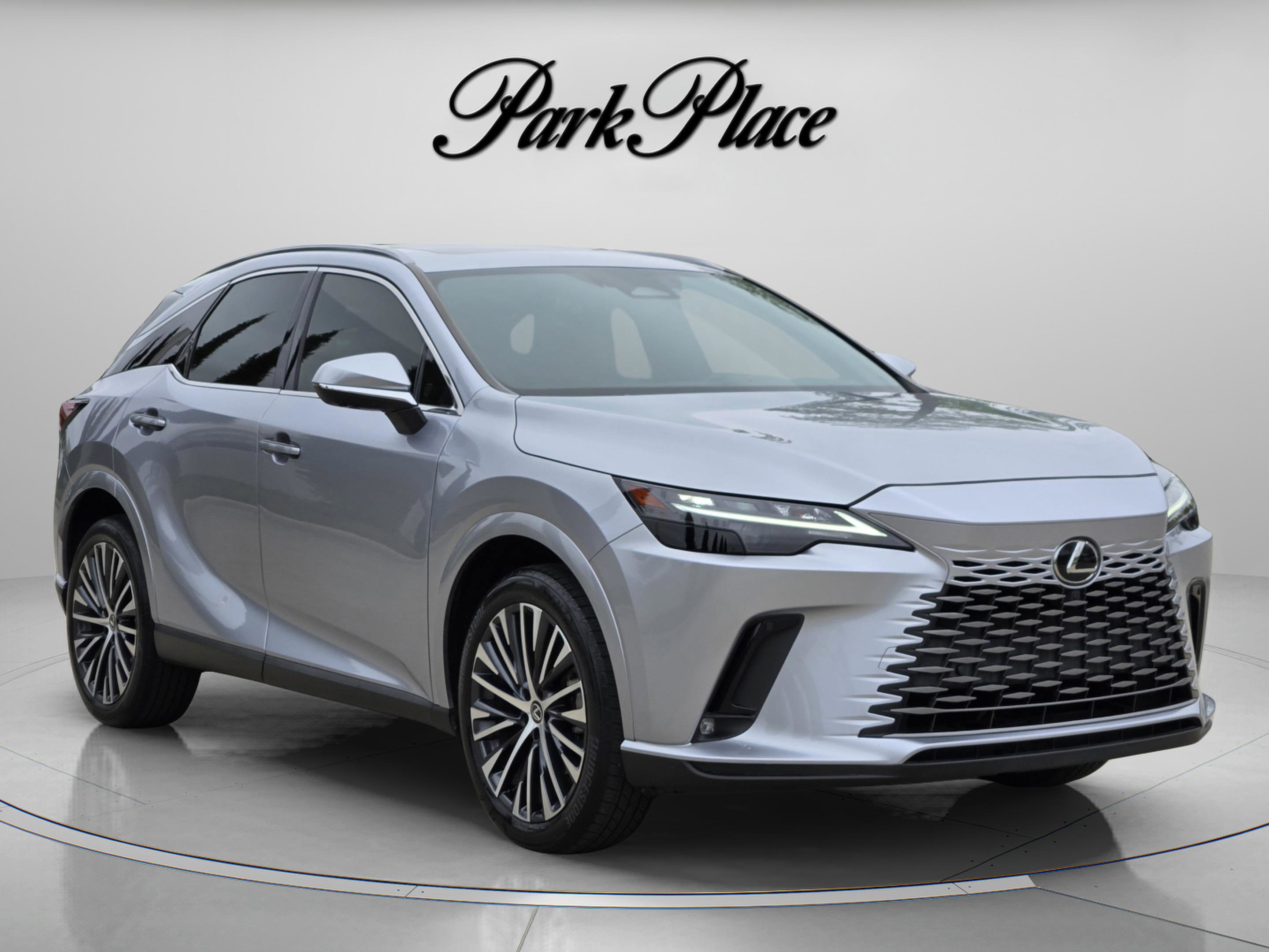 Certified 2023 Lexus RX 350 Premium Plus w/ Cold Area Package image 5