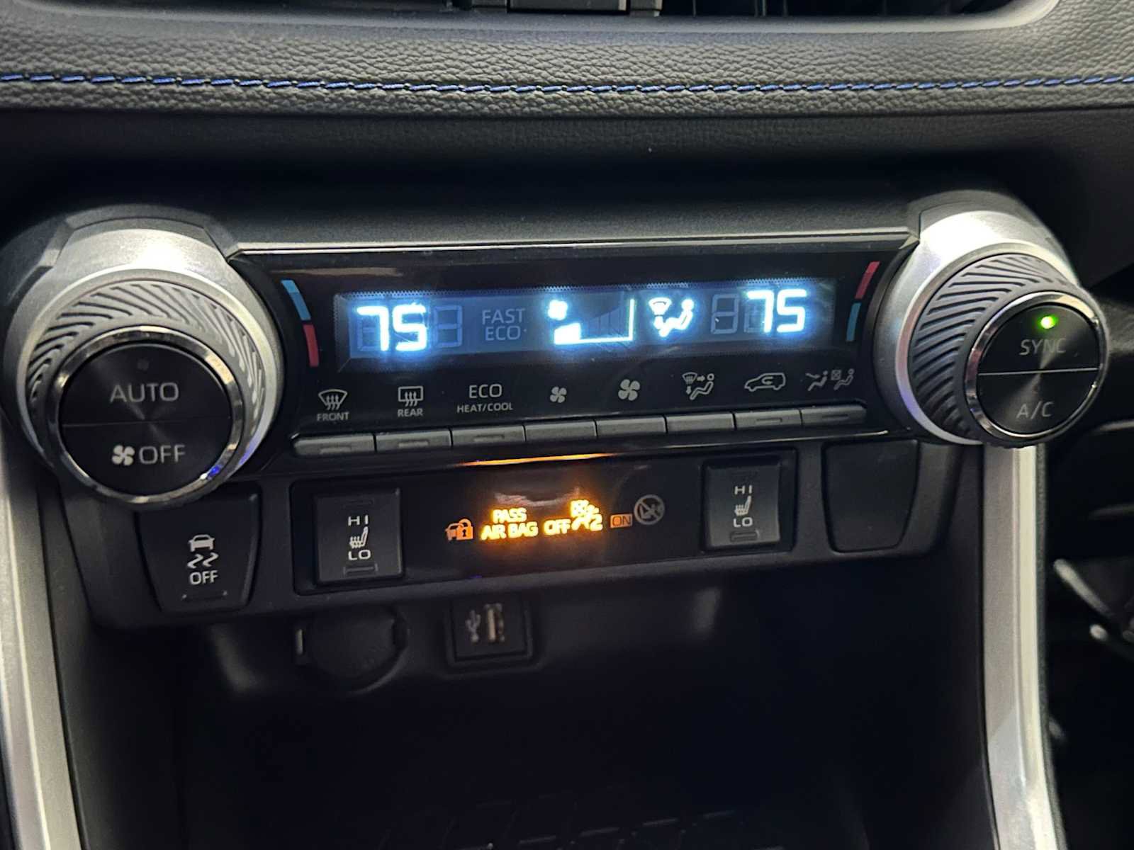 Certified 2023 Toyota RAV4 SE w/ Convenience Package image 15