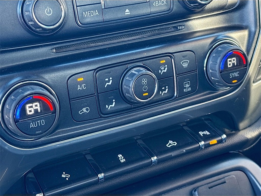 Used 2018 Chevrolet Silverado 1500 LTZ w/ Sport Package image 15