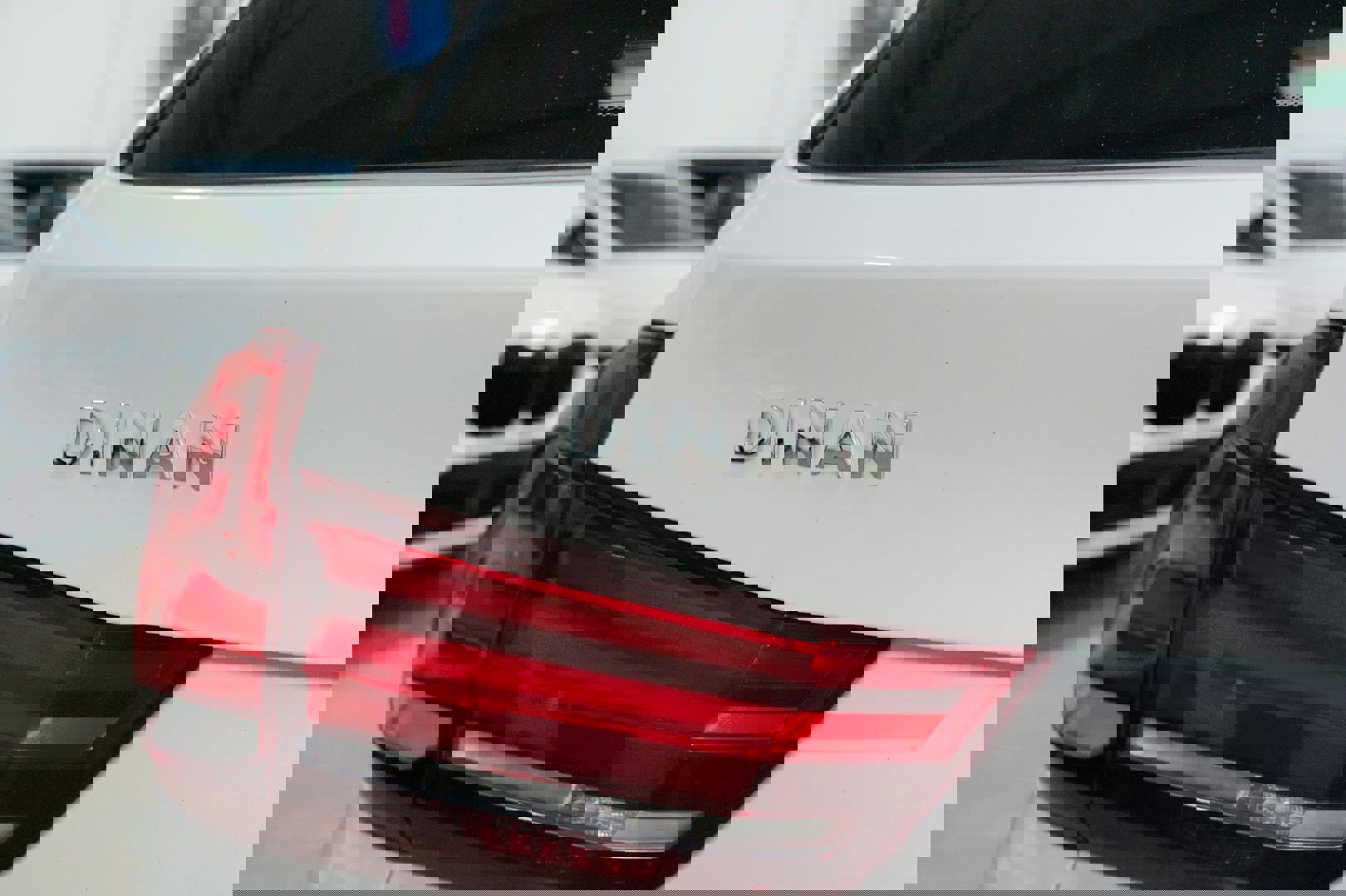 Used 2015 BMW X5 M image 7