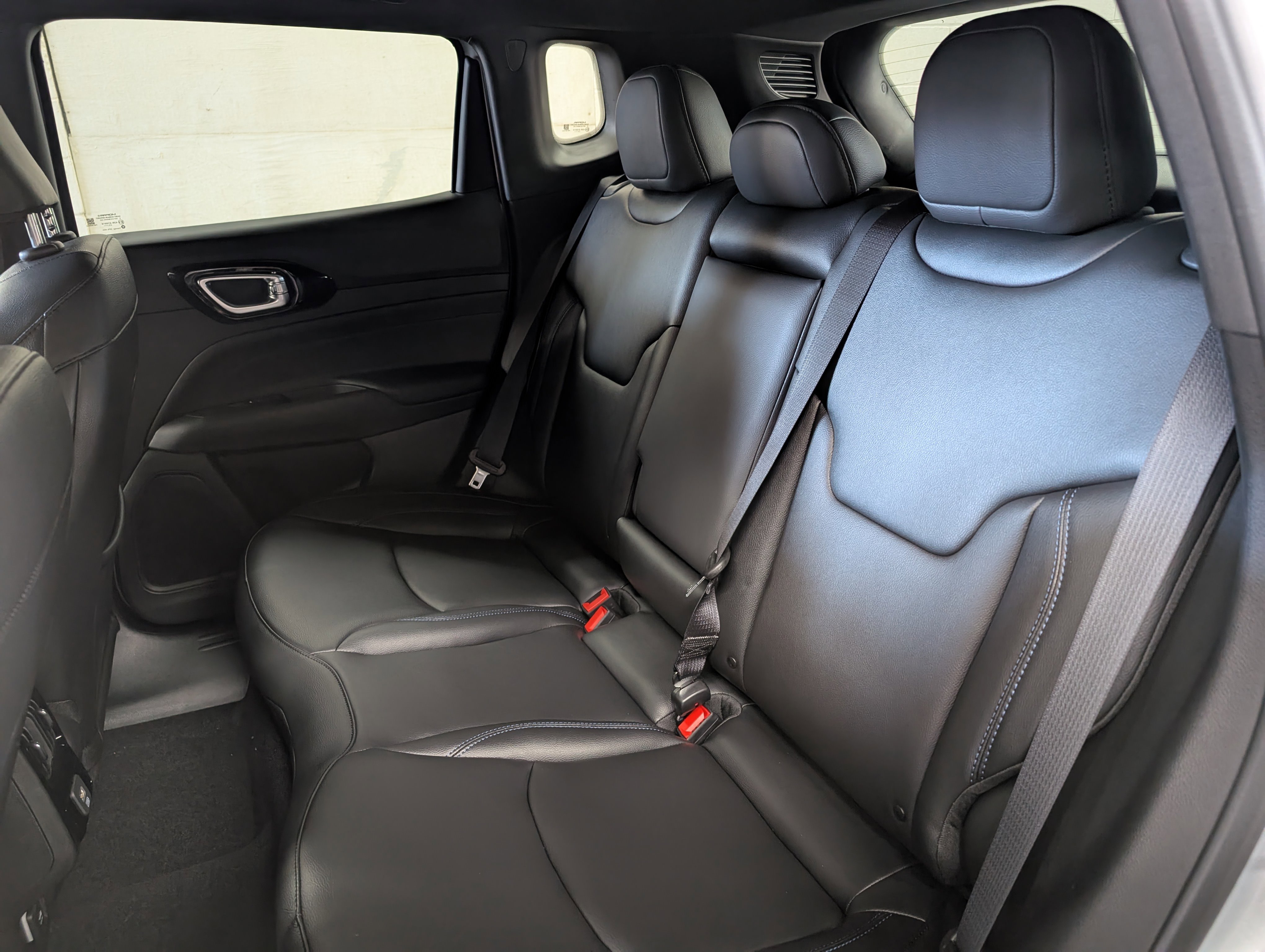 New 2026 Jeep Compass Limited image 16