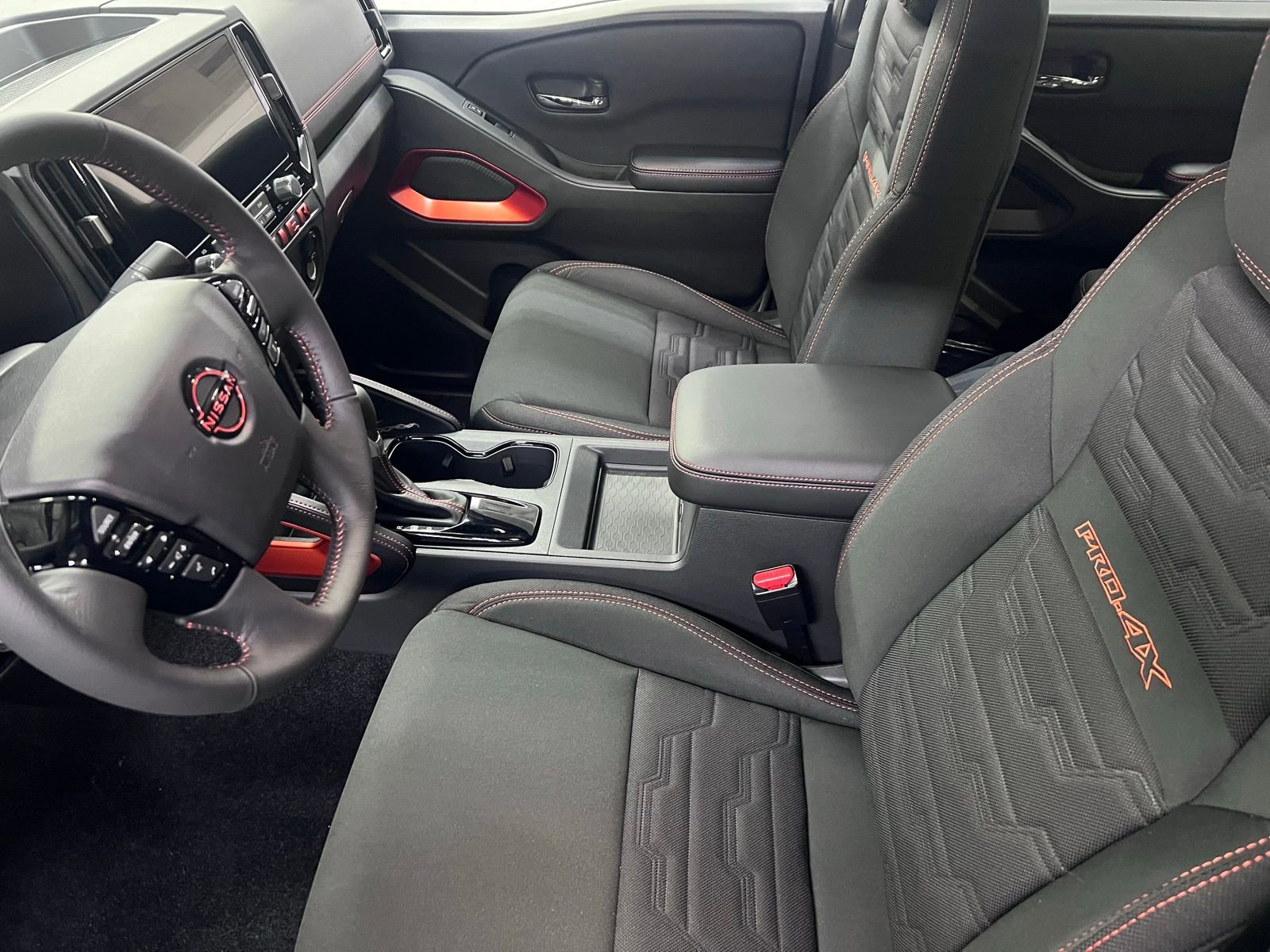 New 2025 Nissan Frontier PRO-4X image 9