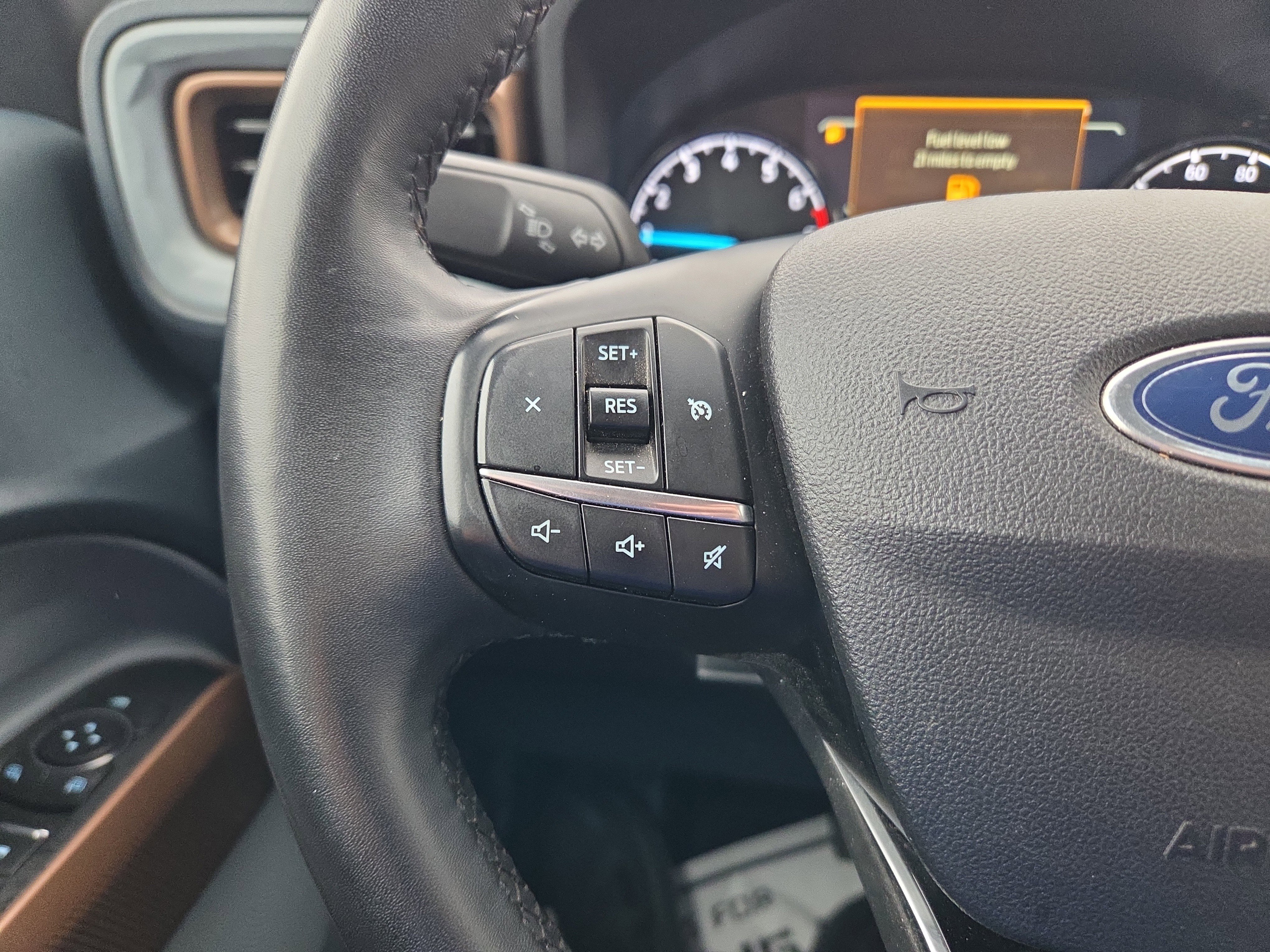 Used 2023 Ford Maverick Lariat w/ Equipment Group 500A Standard image 18