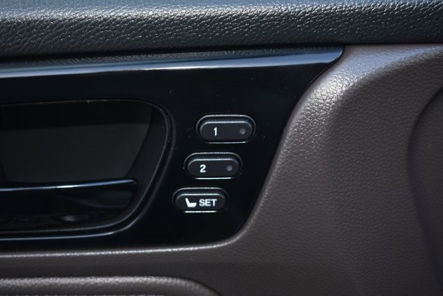 Used 2023 Honda Odyssey Elite image 16